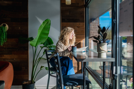 Cha and Coffee Stop - Seating Area