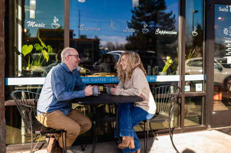 Cha and Coffee Stop - Seating Area