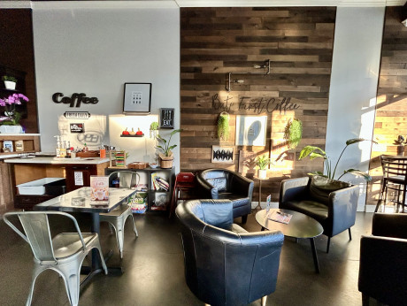 Cha and Coffee Stop - Seating Area