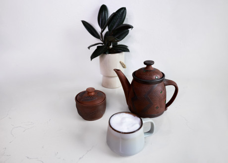 Cha and Coffee Stop - Coffee & Earthenware
