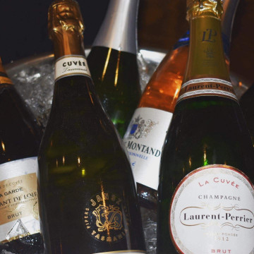 Taste a variety of bubbles!